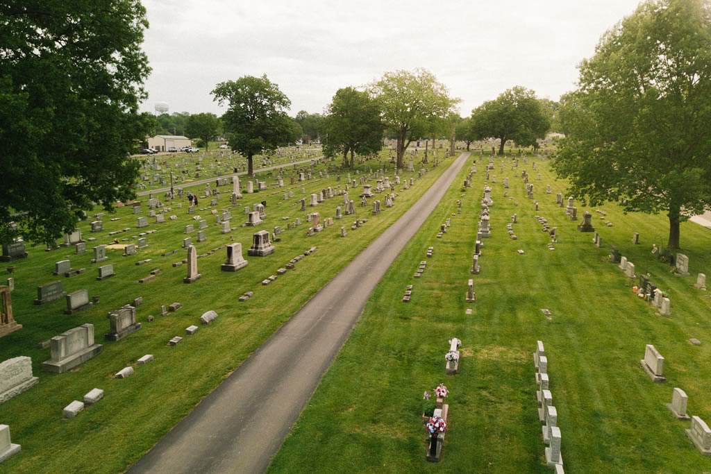 Maple Grove Cemetery